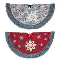 Load image into Gallery viewer, COZY SNOWFLAKE TREE SKIRT
