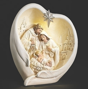 LIGHTED IVORY WINGS WITH HOLY FAMIY
