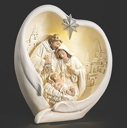 LIGHTED IVORY WINGS WITH HOLY FAMIY