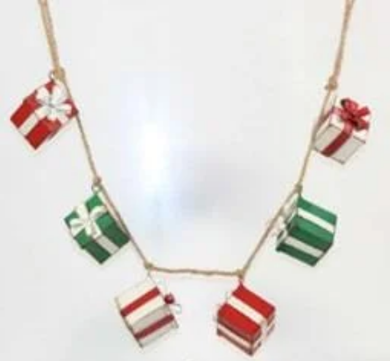 CHRISTMAS GIFTBOX GARLAND