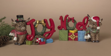 Load image into Gallery viewer, HOLIDAY HIGHLAND COW WITH WREATH SIGN
