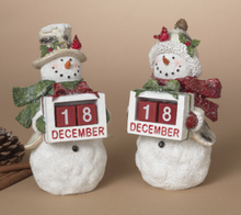 Load image into Gallery viewer, HOLIDAY SNOWMAN HOLDING COUNTDOWN CALENDAR
