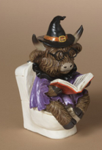 Load image into Gallery viewer, HALLOWEEN HIGHLAND COW SITTING &amp; READING
