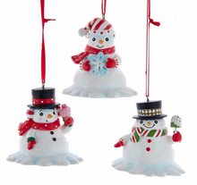 Load image into Gallery viewer, MELTING SNOWMAN ORNAMENT
