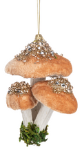 Load image into Gallery viewer, MUSHROOM CLUSTER ORNAMENT
