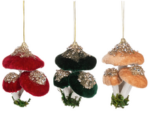 Load image into Gallery viewer, MUSHROOM CLUSTER ORNAMENT
