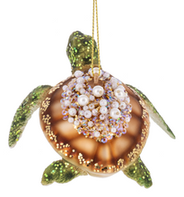 Load image into Gallery viewer, GLASS SEA TURTLE ORNAMENT
