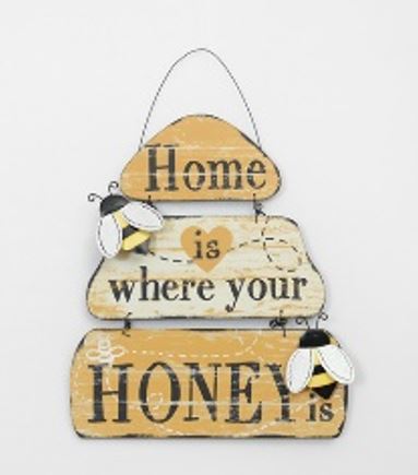 WOOD BEE THEMED HANGING SIGN