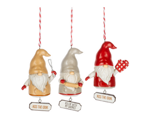 GNOME COOKING ORNAMENT